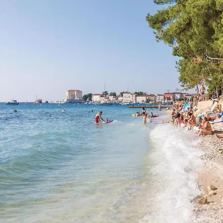 Semesterbostad Spacious In Dalmatia Tar-Vabriga