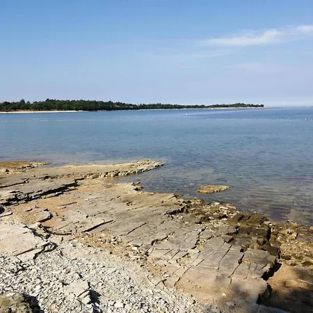 Semesterbostad Spacious In Dalmatia *